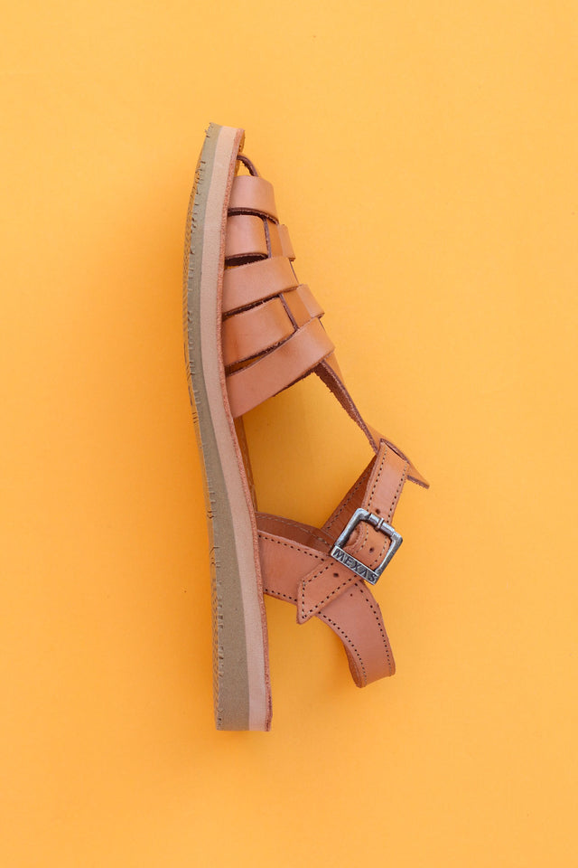 LA GLORIA CAMEL
