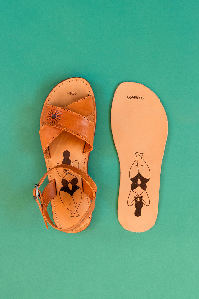 CÉCILE BAREFOOT CAMEL (Cero drop)